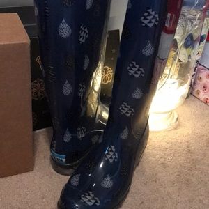 Toms rain boots